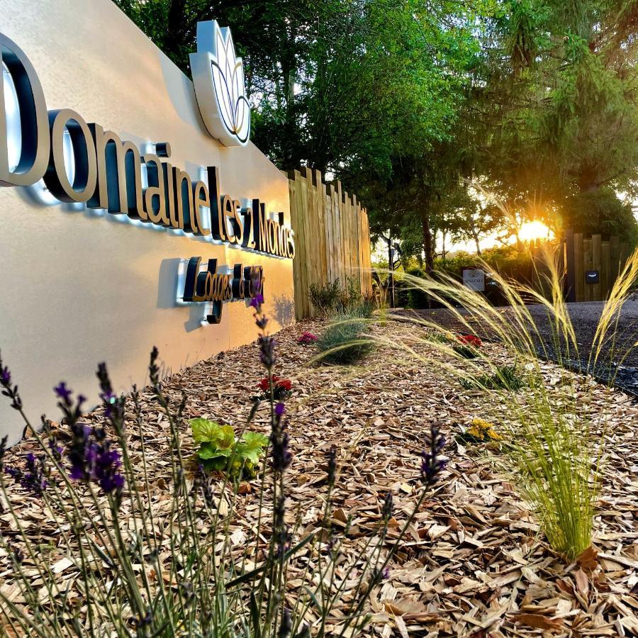 Domaine Les 2 Mondes Hotel เอดาท์ ภายนอก รูปภาพ