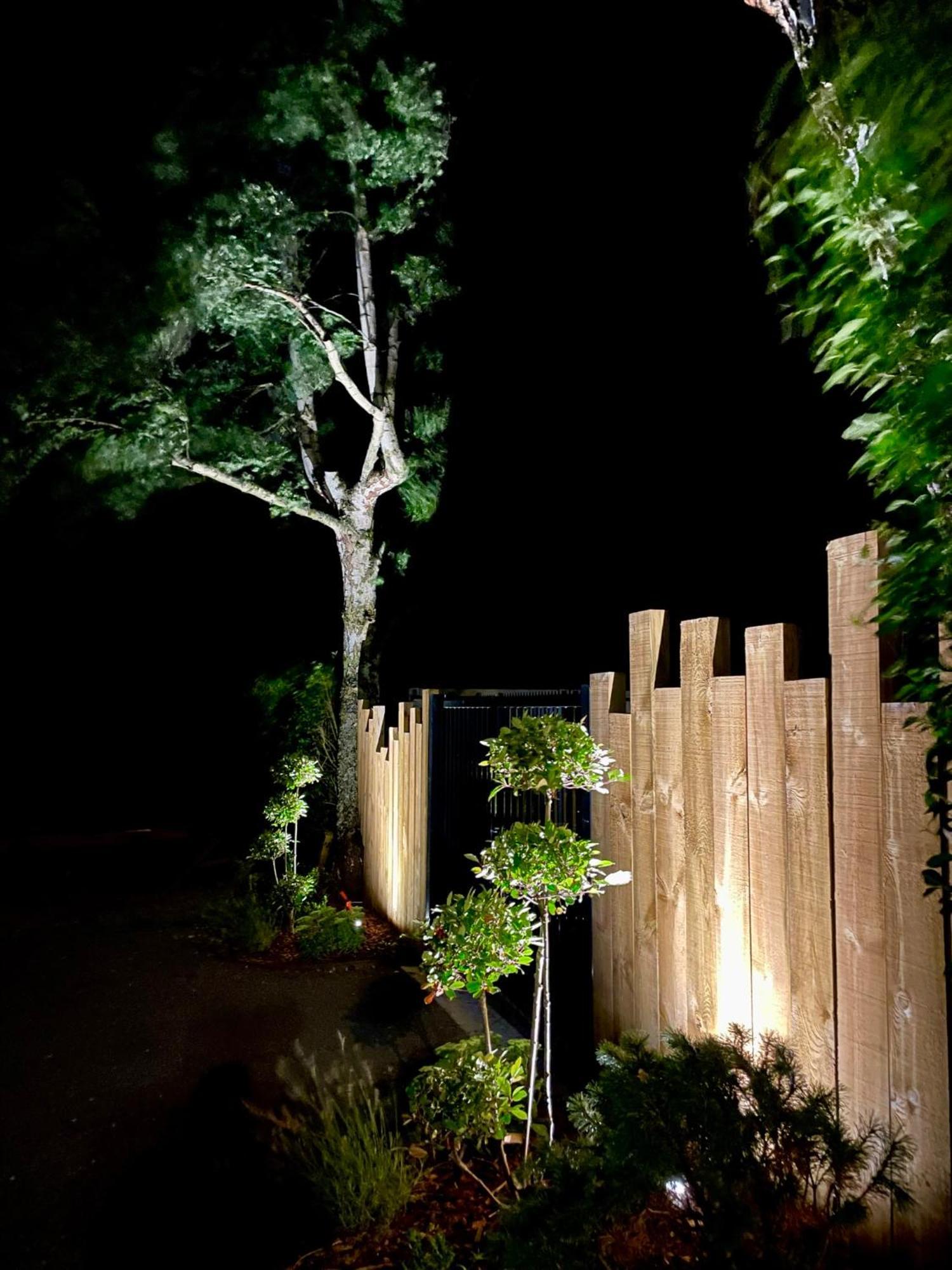 Domaine Les 2 Mondes Hotel เอดาท์ ภายนอก รูปภาพ